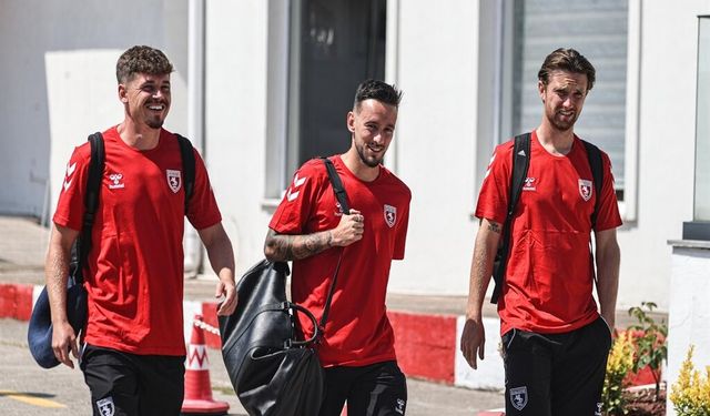 Samsunspor, Kasımpaşa ile iki hazırlık maçı için İstanbul’a gitti