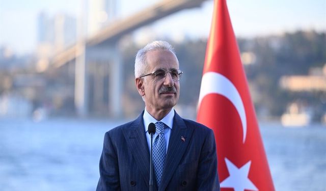 Bakan Uraloğlu: "Tehlikeli yük elleçleyen 174 kıyı tesisi denetleniyor"