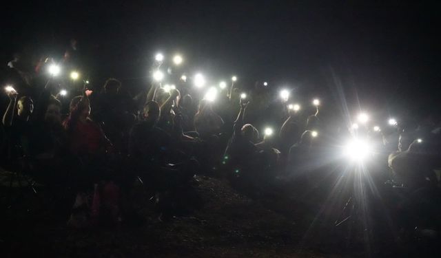 Türkiye dün gece gökyüzüne kilitlendi