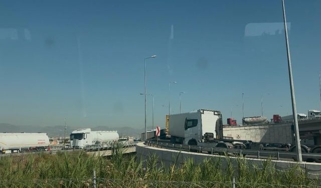 Mersin’de liman trafiği mesai saatlerini kilitliyor