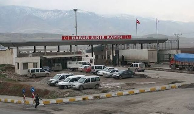 Habur Gümrük Kapısında 2026'nın günlük TIR çıkış rekorunu kırıldı