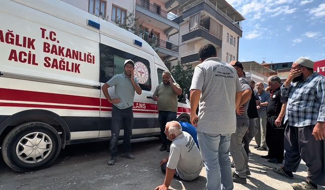 İş makinesinin altında kalan belediye işçisi kurtarılamadı