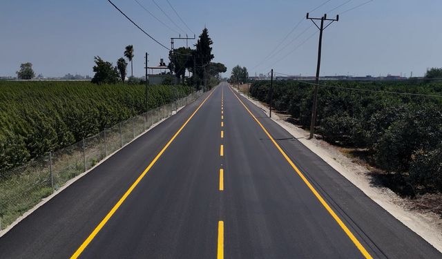 Mersin Büyükşehir, OSB’lere ulaşan yolu yeniledi