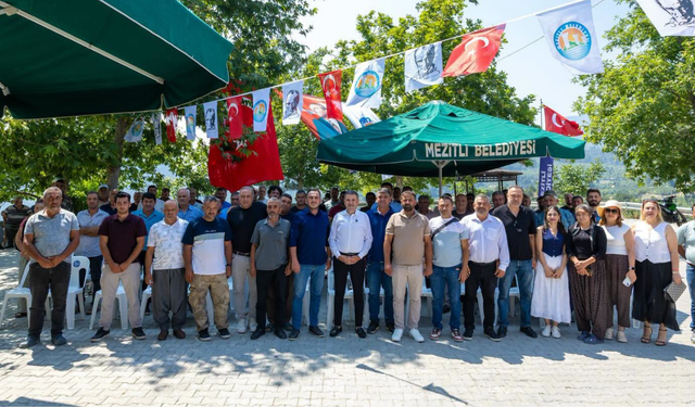 Mezitli’de Akdeniz Meyve Sineğiyle mücadele için çiftçilere kapan desteği