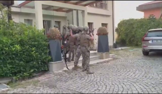 Sahte ekspertiz raporlarıyla Türk vatandaşlığı kazandıran suç örgütüne operasyon: 32 tutuklama
