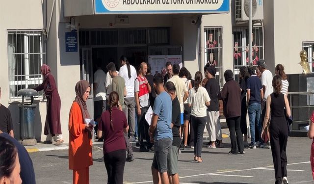 Kpss’de talihsiz an! Okulu karıştırdı, sınava giremedi