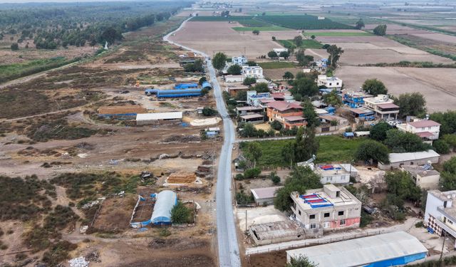 Tarsus’ta 40 yıllık yol sorununu çözüme kavuştu
