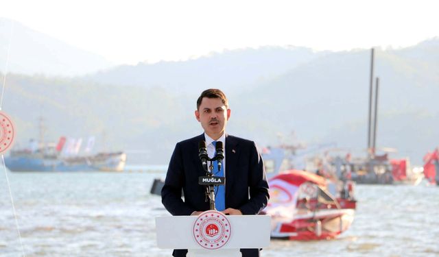 Bakan Kurum: Denizlerimizi kirletenlere tavizsiz yaptırım uygulayacağız