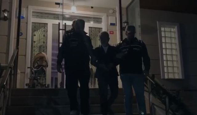 Kendisi gözaltında sanal medya hesabı yasaklı