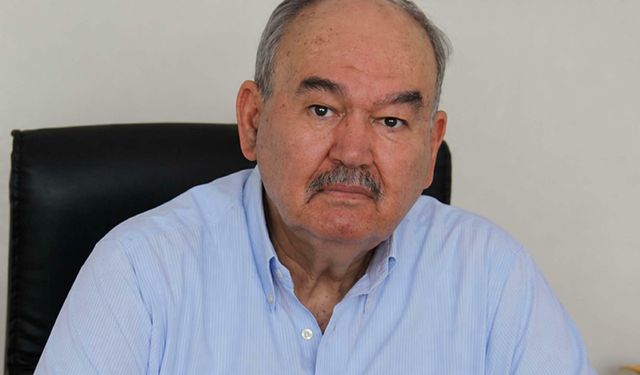 Burhan Özfatura yaşamını yitirdi