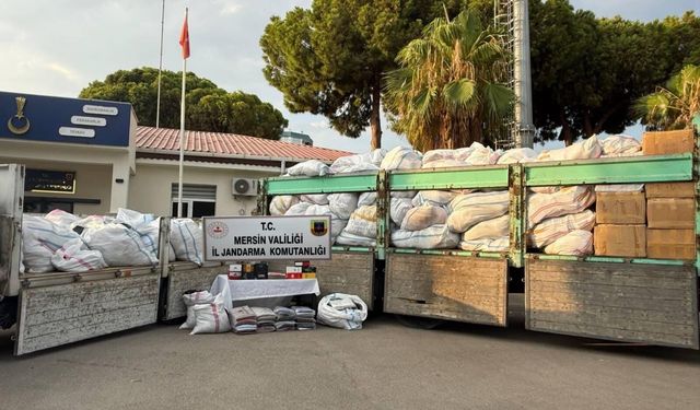 Mersin’de 50 milyon TL değerinde kaçak giyim operasyonu