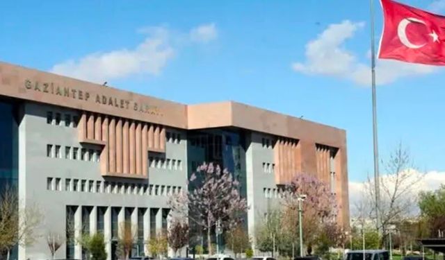 FETÖ davasında 2 sanığa beraat, 3 sanığa ceza