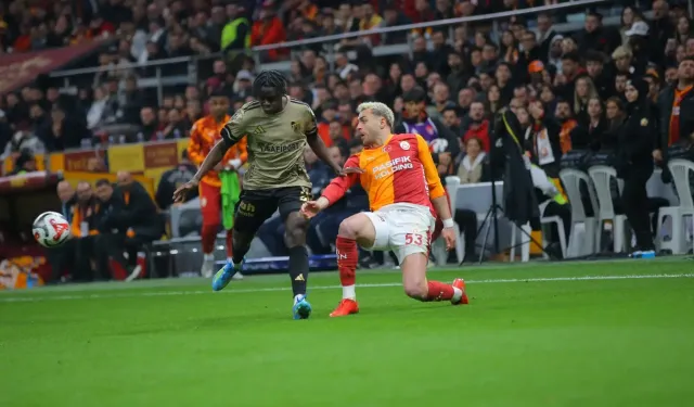 Galatasaray'da Leao ve Deniz Gül ilk kez 11'de