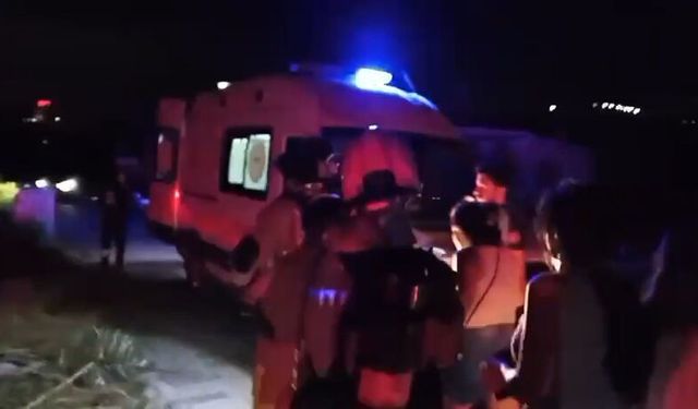 Ev yangınında 2'si çocuk 4 kişi hastaneye kaldırıldı