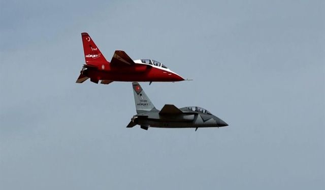 Görgün ve Dalkıran’dan HÜRKUŞ-2 ve HÜRJET uçuşu