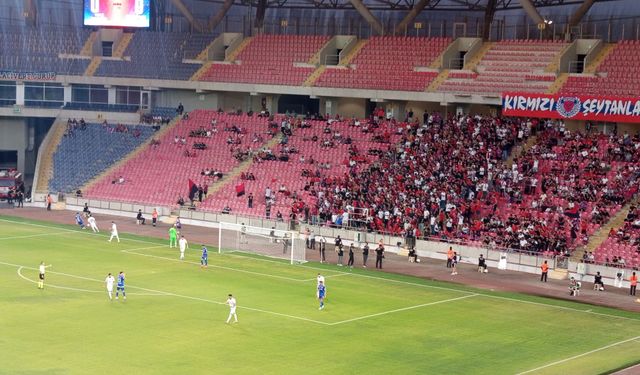 Yeni Mersin İdmanyurdu,  Mazıdağı Fosfat Spor'a 3-1 yenildi