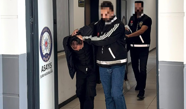 İş görüşmesi vaadiyle dolandırdılar