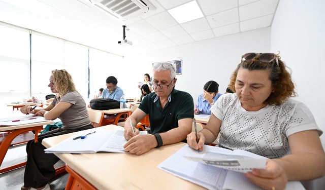MERCEK’te İngilizce öğrenmek için yaş sınırı yok