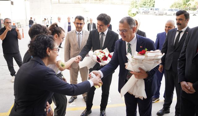 Otrar’dan Mersin’de Özel Eğitim Meslek Okuluna ziyaret