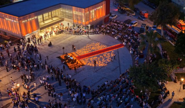 Tarsus’ta ilk açık hava sineması “Atatürk” filmiyle başlıyor