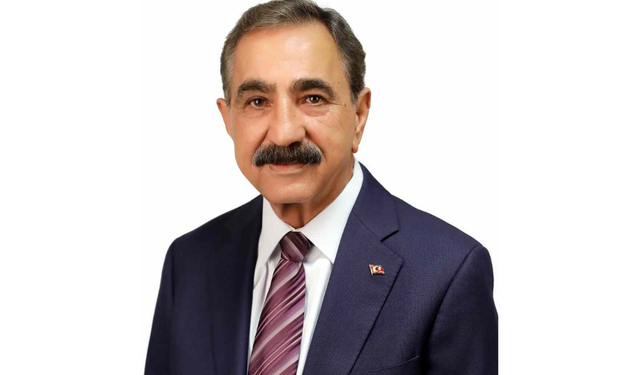 Başkan Sarı: ''Mersin esnafı okulların açılmasını bekliyor''