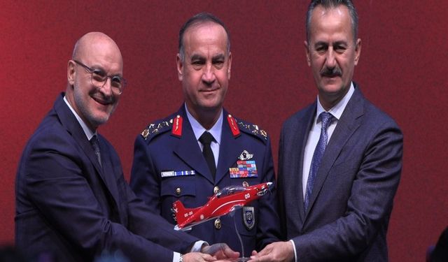 2 HÜRKUŞ-2, hava kuvvetleri envanterine girdi