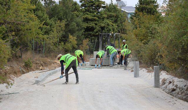 Toroslar’da yollar yenileniyor