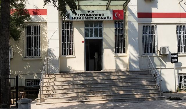 Uzunköprü’de 4’ü FETÖ şüphelisi 5 kişi yakalandı