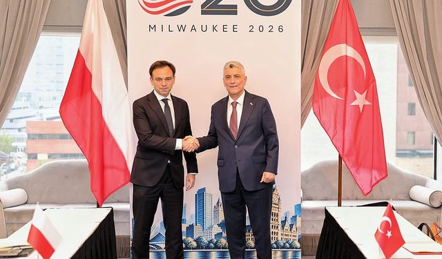 Bolat: ‘Türkiye-Polonya ticaretinde hedef 15 milyar dolar’