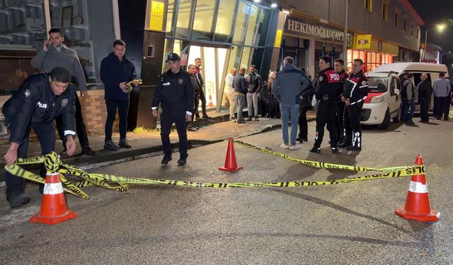 Düğün merasimi yarıda kaldı: 3 kişi bıçaklandı