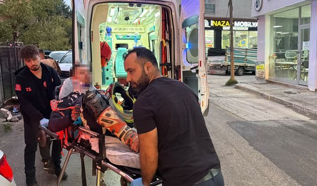 ‘Dur’ ihtarına uymadı, polis aracına çarptı