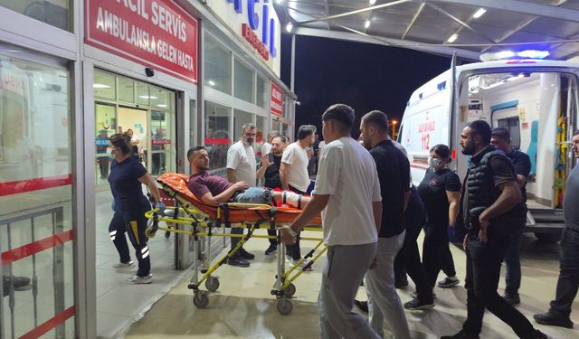 Eve giren kasklı saldırgan ev sahibini bacağından vurdu