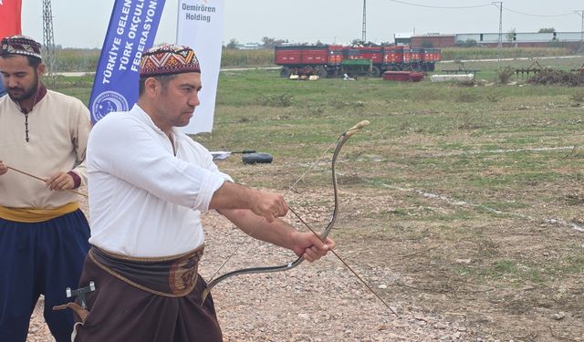 Geleneksel Türk okçuluğunda Bursa’da rekorlar kırıldı