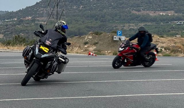 Motosiklet kullanıcıları, yağışlı havalara dikkat!