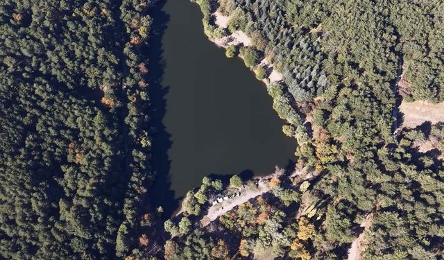 İzmir Karagöl’de sonbahar güzelliği