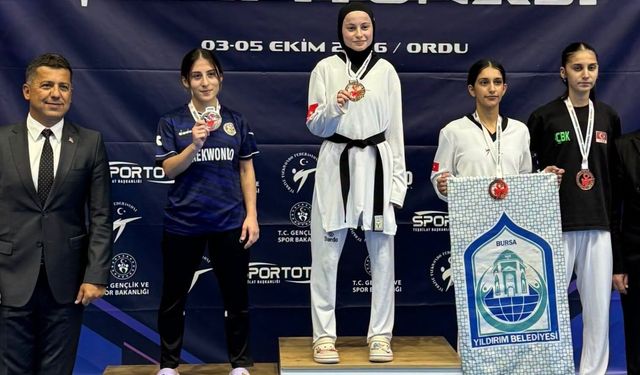 Mersinli sporcu Ayşe Orhan Türkiye ikincisi oldu