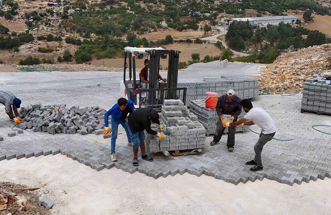 Tarsus Belediyesi’nden Kuzoluk Mahallesi’ne Altyapı Yatırımı
