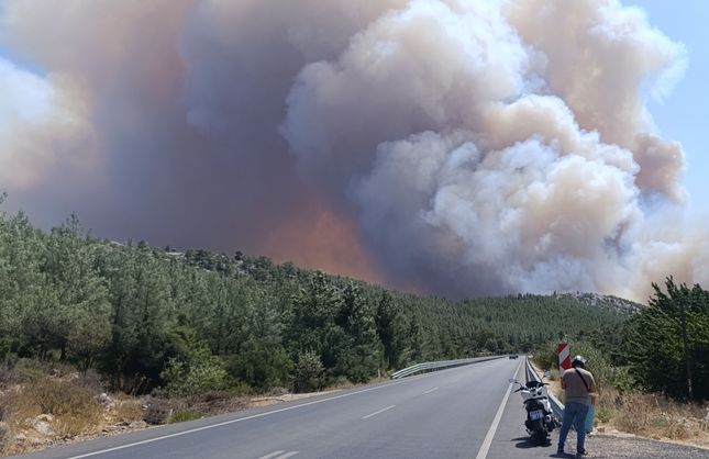 Silifke’de Orman Yangınına Müdahale