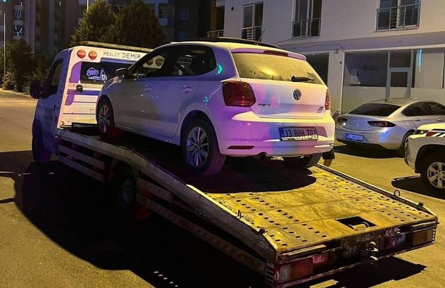 Erdemli’de Drift Yapan Sürücüye Ceza!
