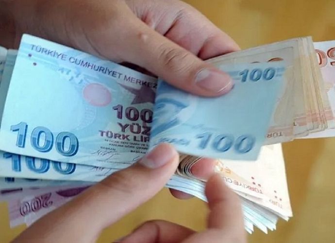 Emeklilere büyük fırsat: Bankadan üst üste iki ödeme yapılacak