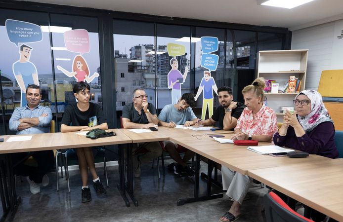 Mersin’de Her Yaştan Vatandaş Almanca Konuşma Kulübüne İlgi Gösteriyor