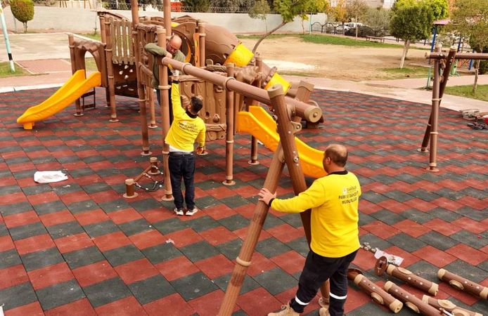 Tarsusta'ki Gaspıralı Parkı Yenileniyor