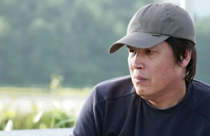 Lee Chang-dong Sinemaya Geri Döneceğini Açıkladı!