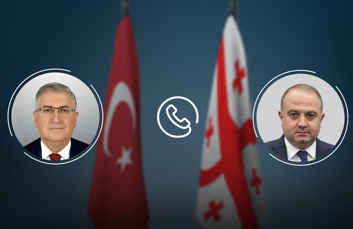 Bakan Güler, Gürcistan Savunma Bakanı Chikovani ile telefonda görüştü