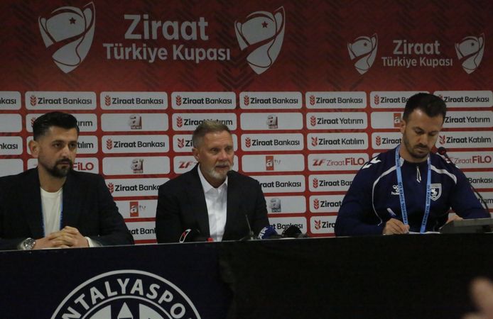 Thorsten Fink: Galibiyeti hak ettiğimizi düşünüyorum
