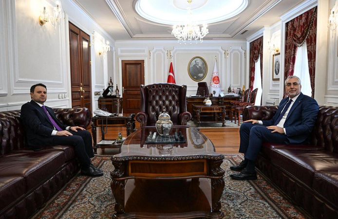 Adalet Bakanı Gürlek, Çalışma Bakanı Işıkhan bir araya geldi