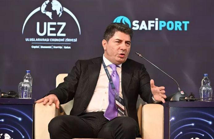 Fenerbahçeli eski yönetici Hakan Safi’den milli takıma destek