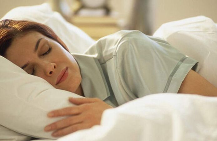 ‘Yanlış yatak ve yastık kullanımı omurga yapısını bozabilir’