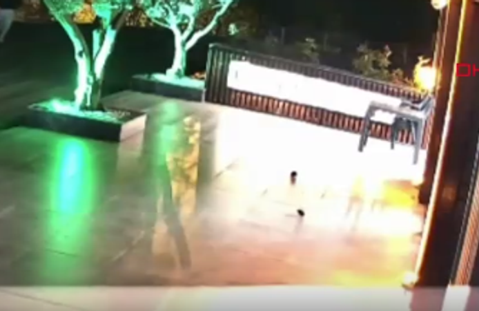 Oto galeriye saldırı anı kamerada: Şüpheliler tutuklandı