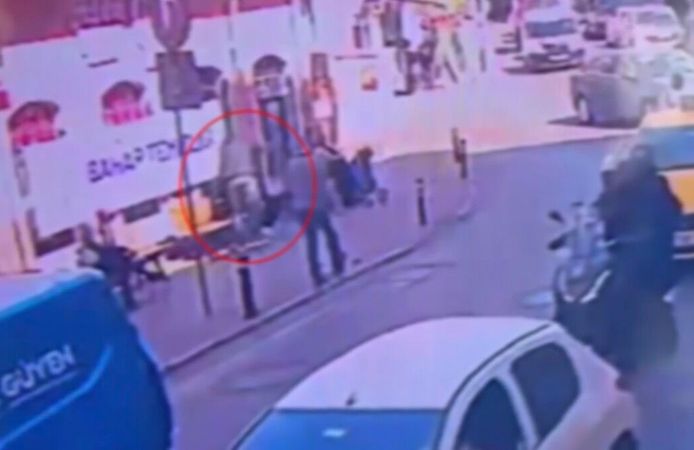 “Yan baktı” deyip parkta bıçakladı